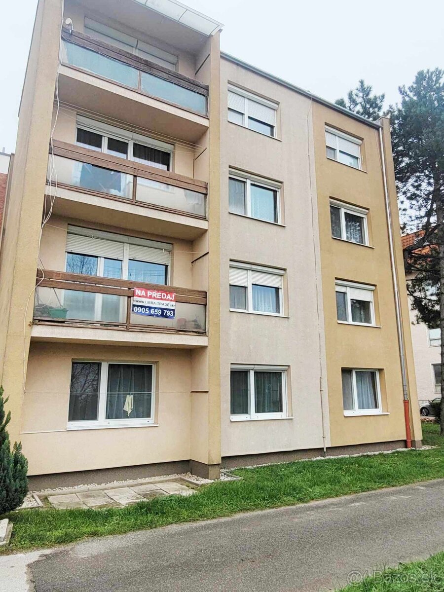 Predáme 4-izbový byt s balkónom. ODPORÚČAME