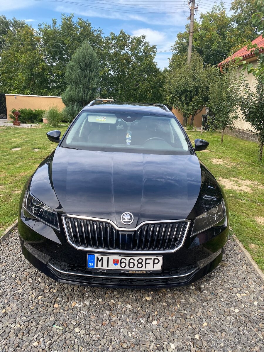 Škoda Superb