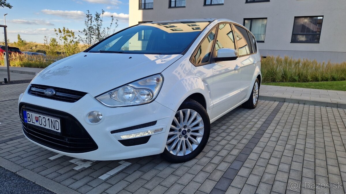 Ford S-MAX 7miest, SR vozidlo, automat REZERVOVANÉ