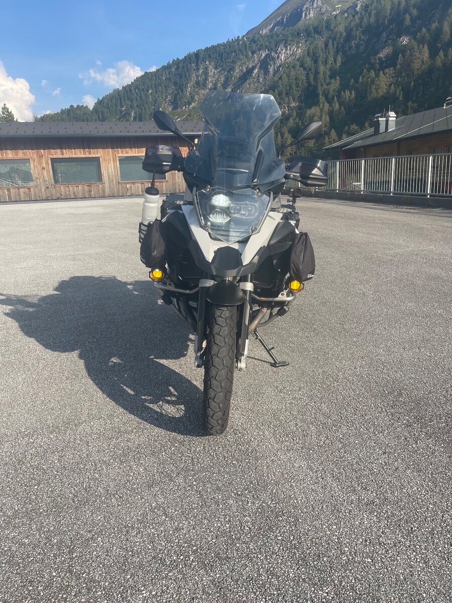 Bmw r1200gs adventure