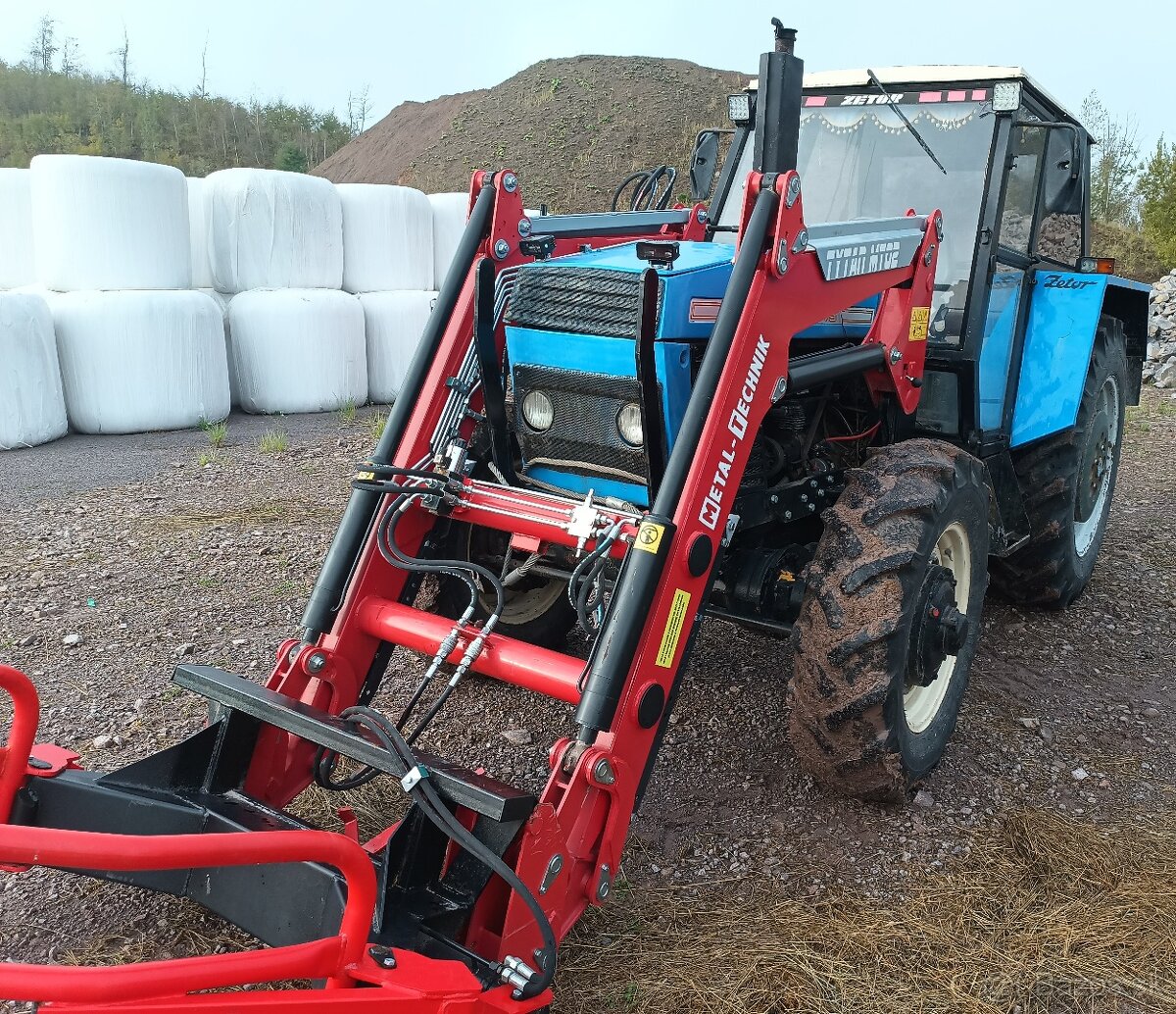 Traktor Zetor Crystal 8045