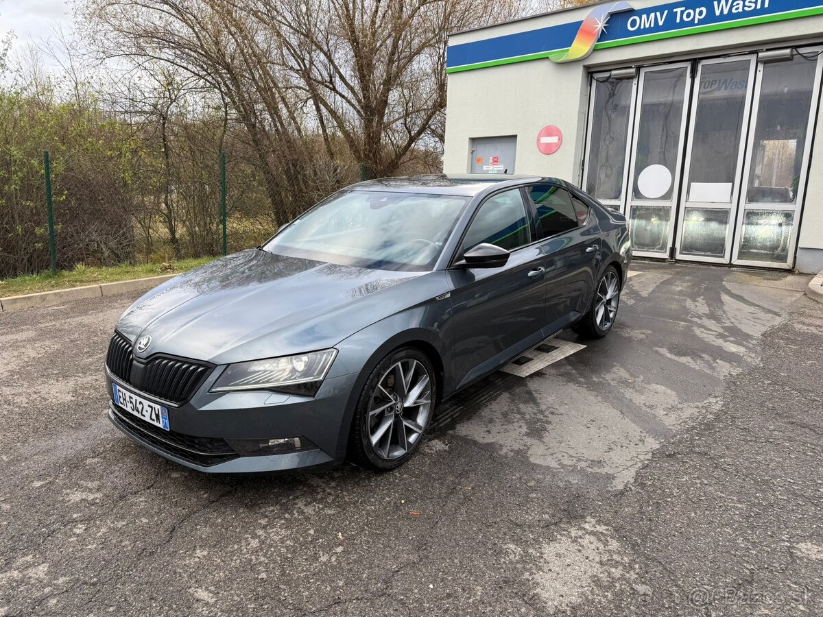 Škoda superb sport