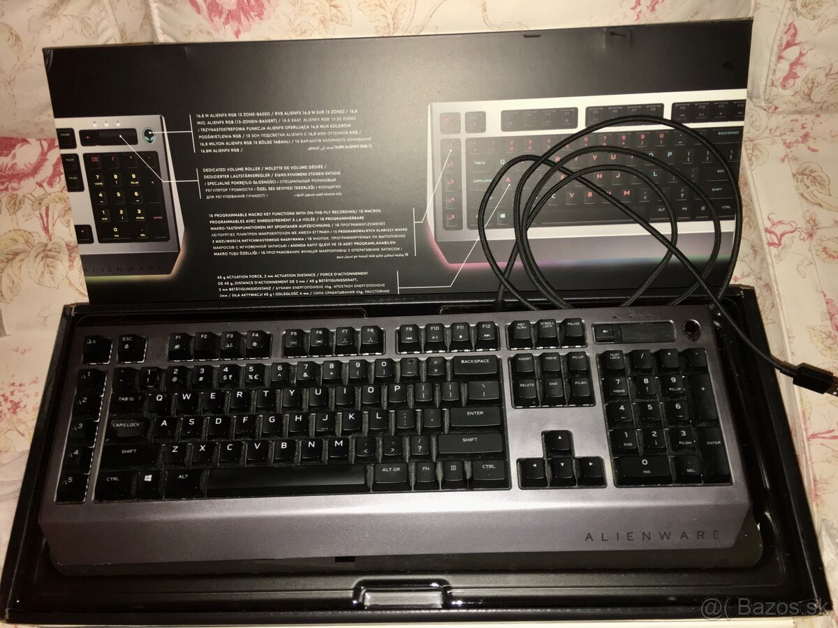 DELL Alienware Pro Gaming Keyboard AW768