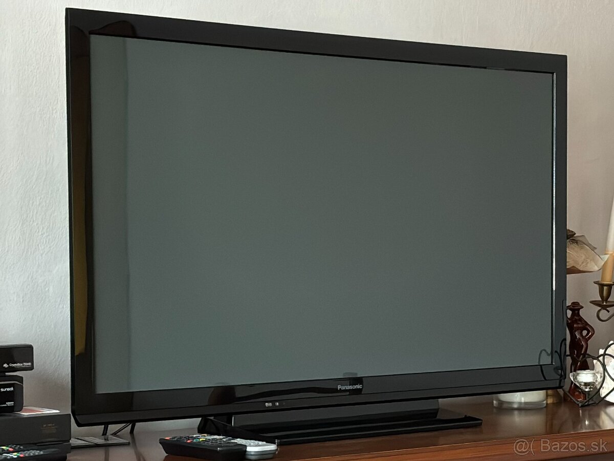 TV Panasonic TX-P42X60E