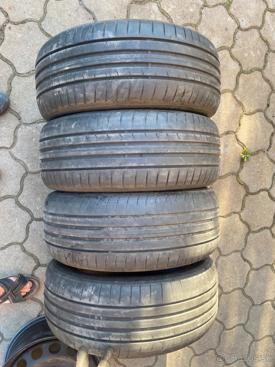 Predám 4ks letné pneumatiky 205/55 R16 MICHELIN