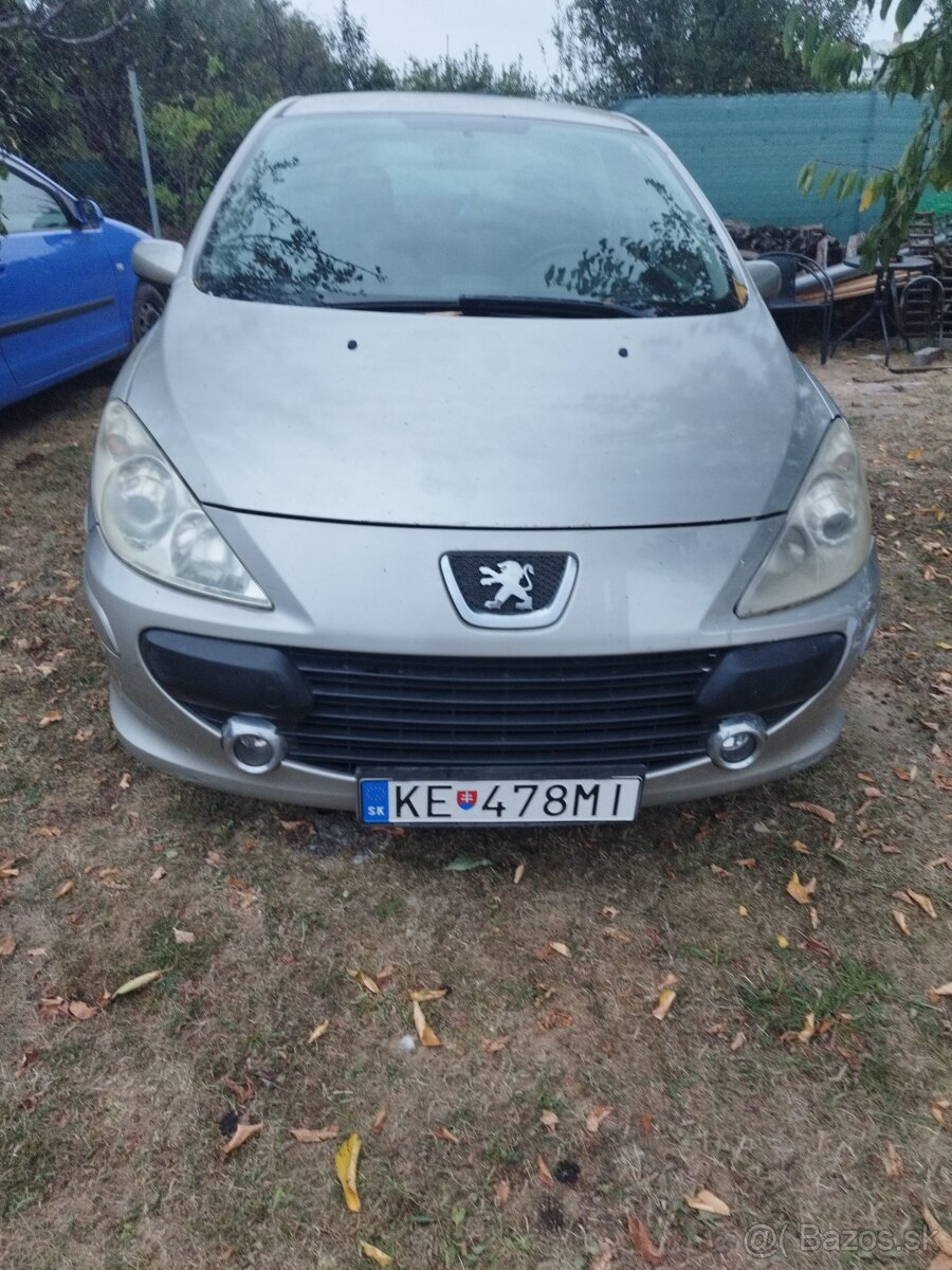 Peugeot 307