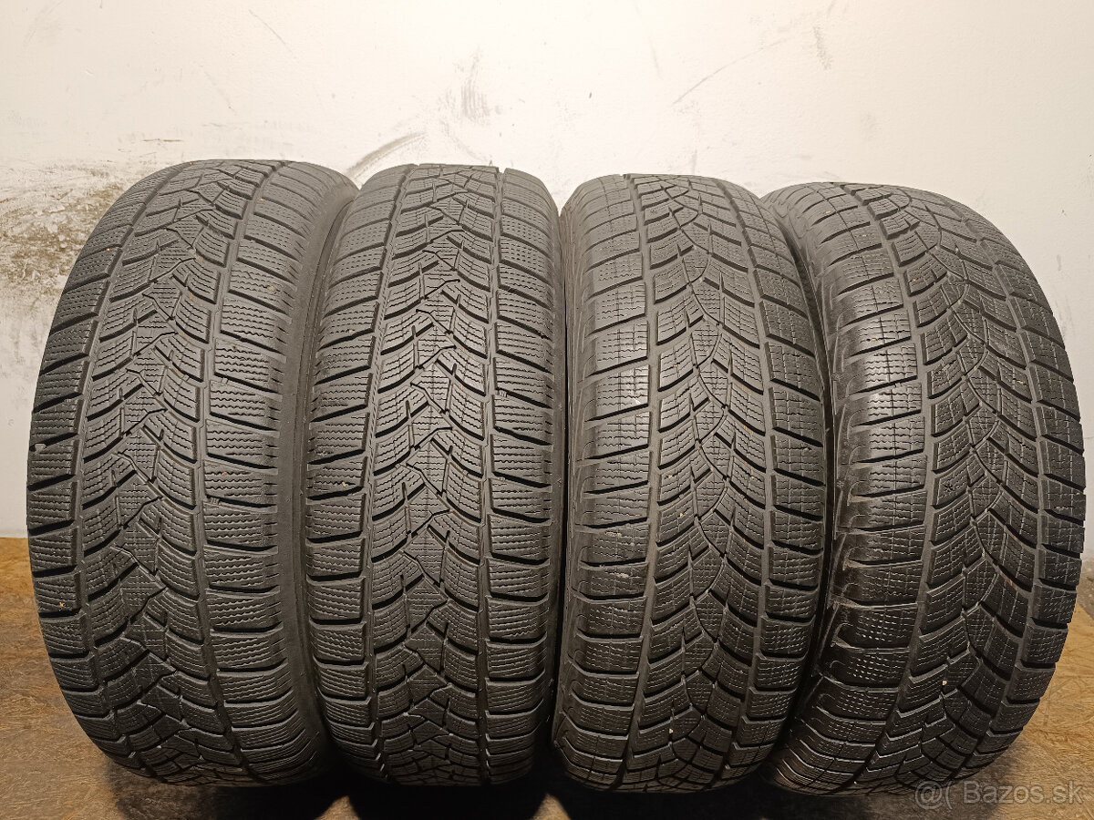 225/65 R17 Zimné pneumatiky Dunlop Winter Sport 2 kusy