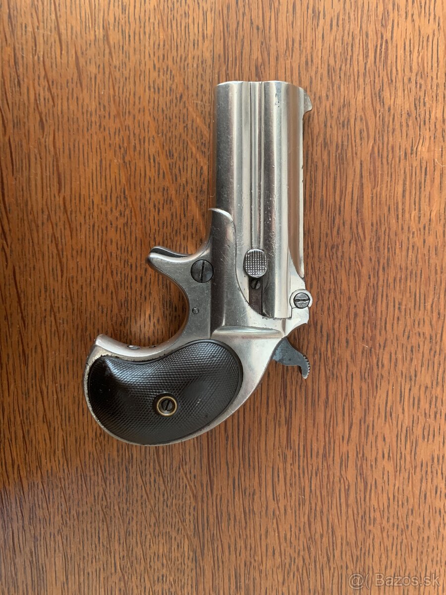 Predam legendarny derringer Remington