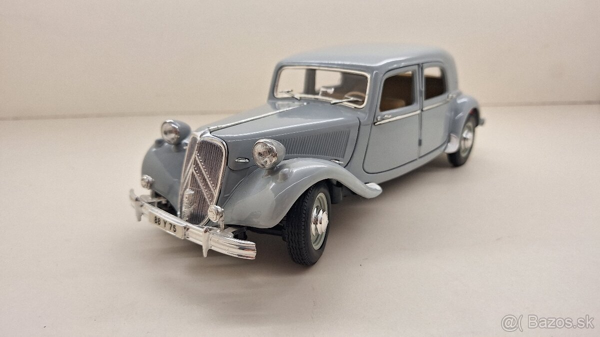 1:18 CITROEN 15CV