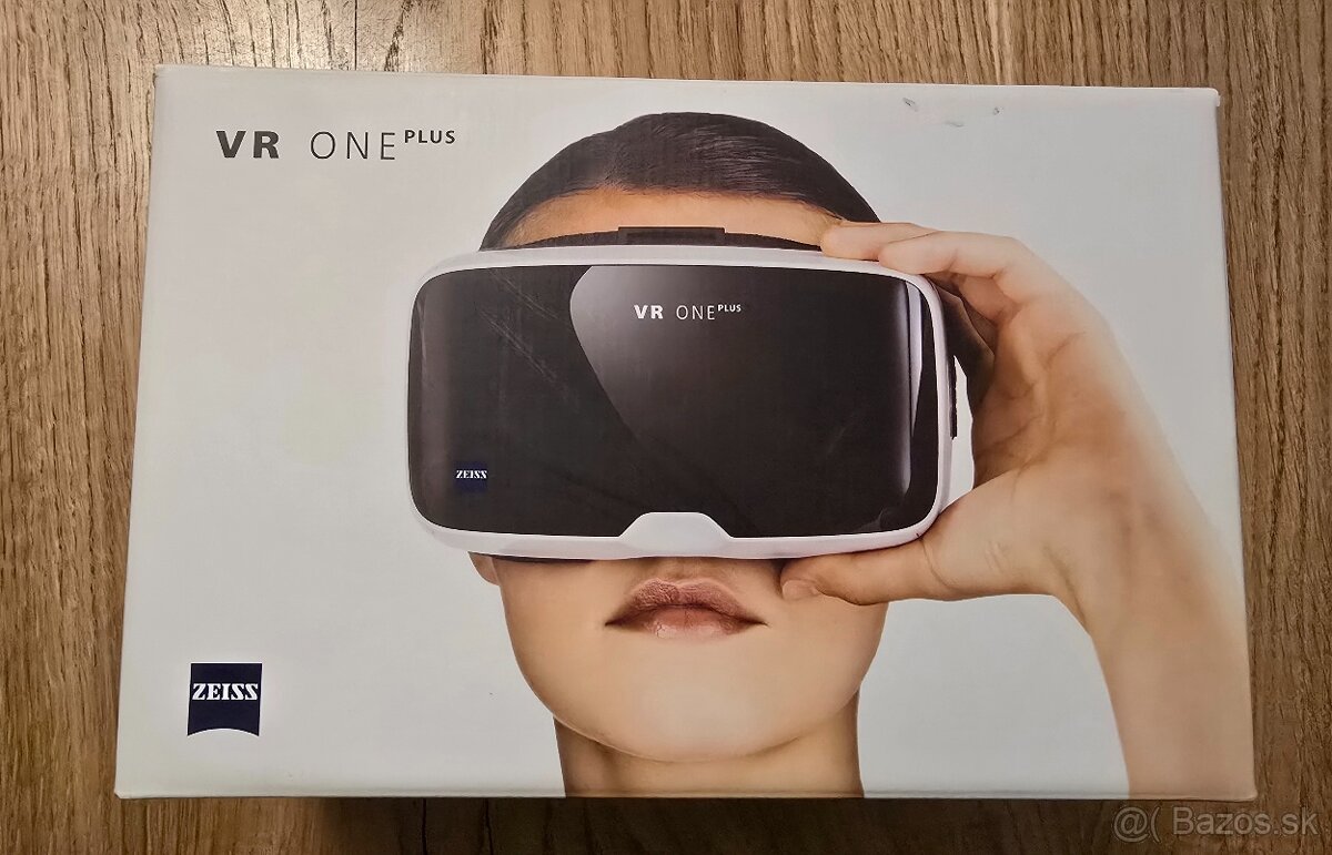 Virtuálne okuliare Carl Zeiss VR One Plus