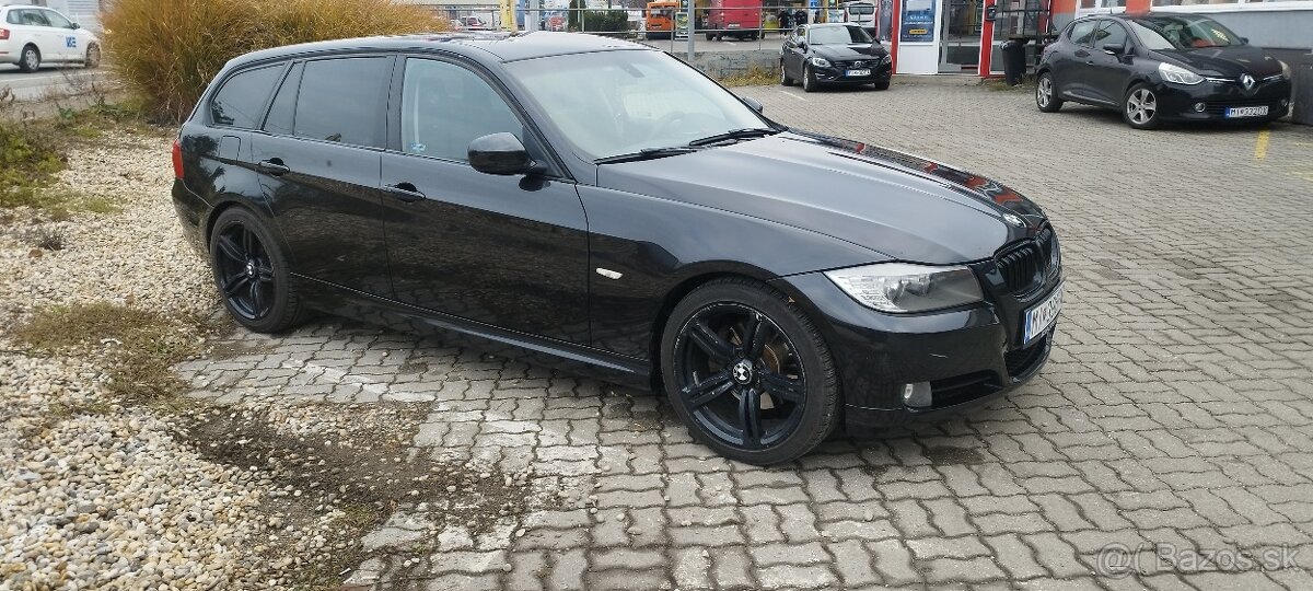 BMW E91 320 d 120 kw 2012 rok