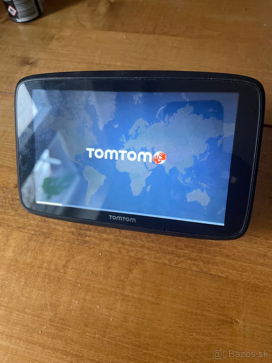 tomtom gps navigacia