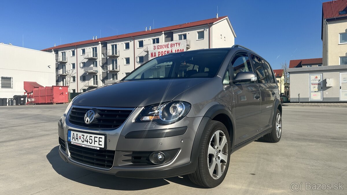 Volkswagen Touran Cross 1.4 TSI