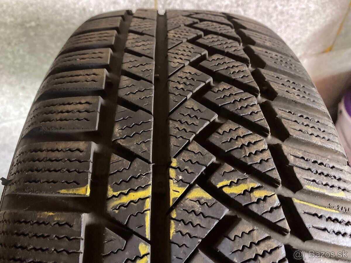 ZIMNÉ PNEU CONTINENTAL 215/55 R17