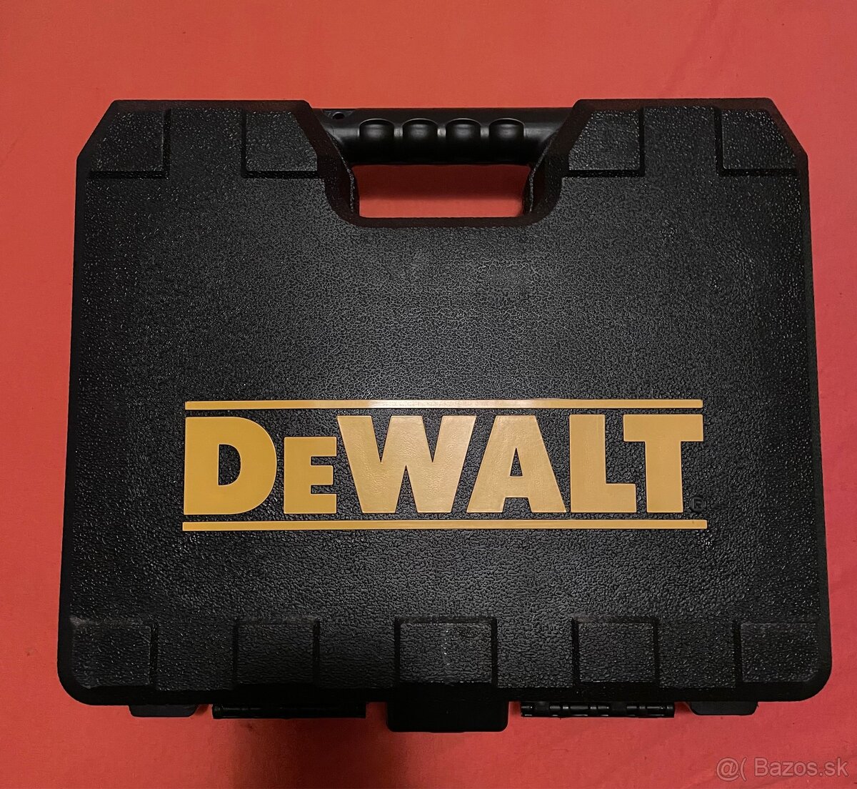 DeWalt akú uťahovačka