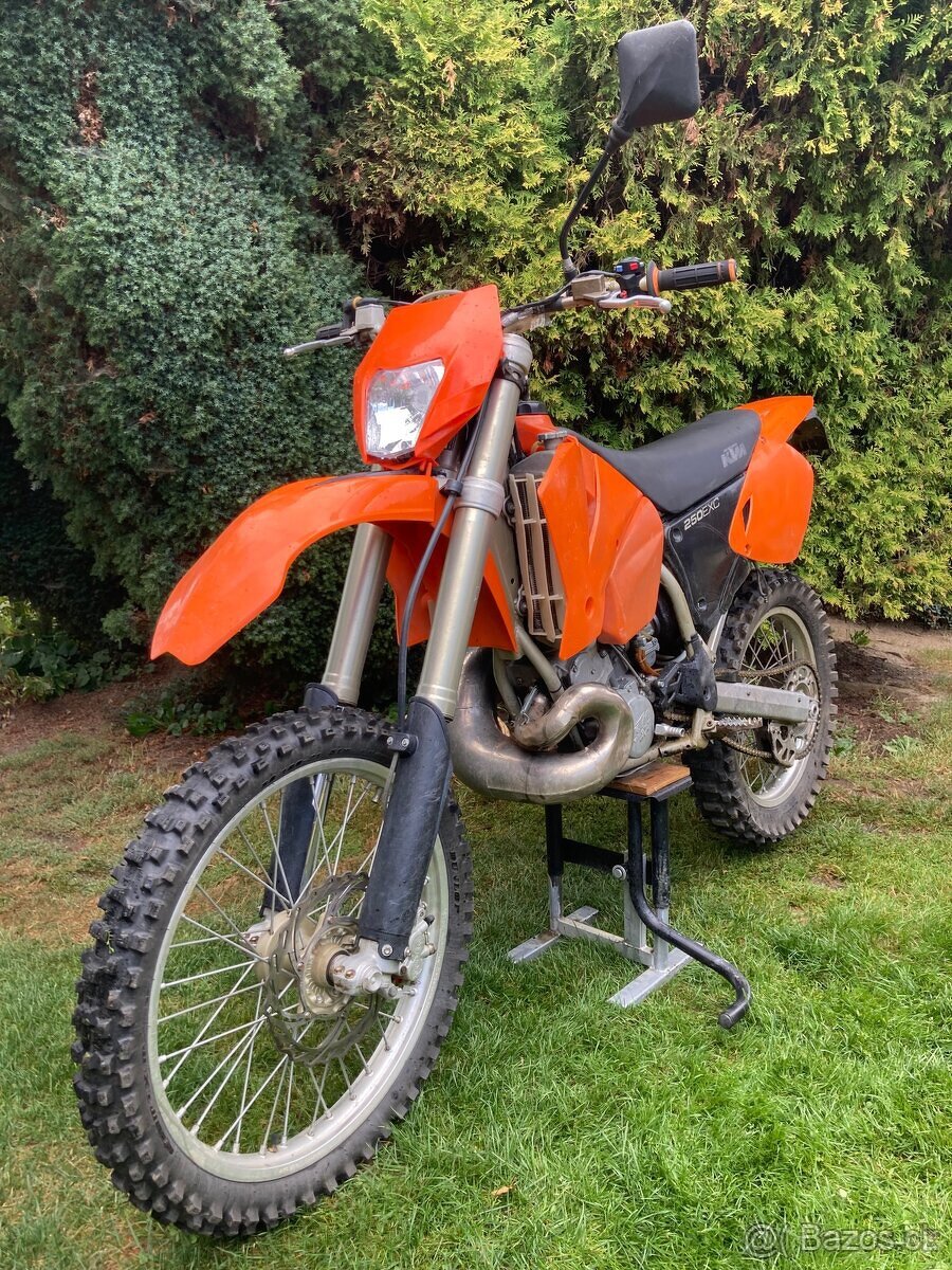 Kúpim KTM EXC 250 alebo 300