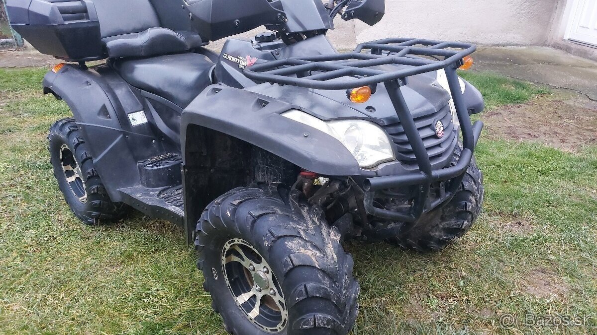 Cf moto Gladiator x6 EFI 4X4 long