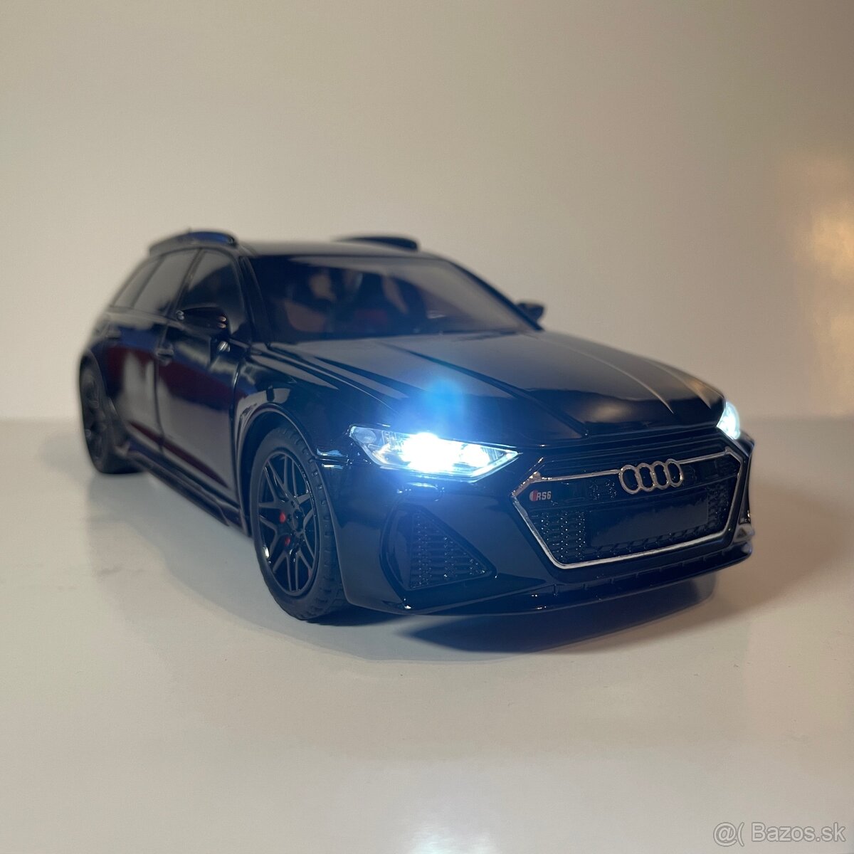 Audi rs6 model 1:24