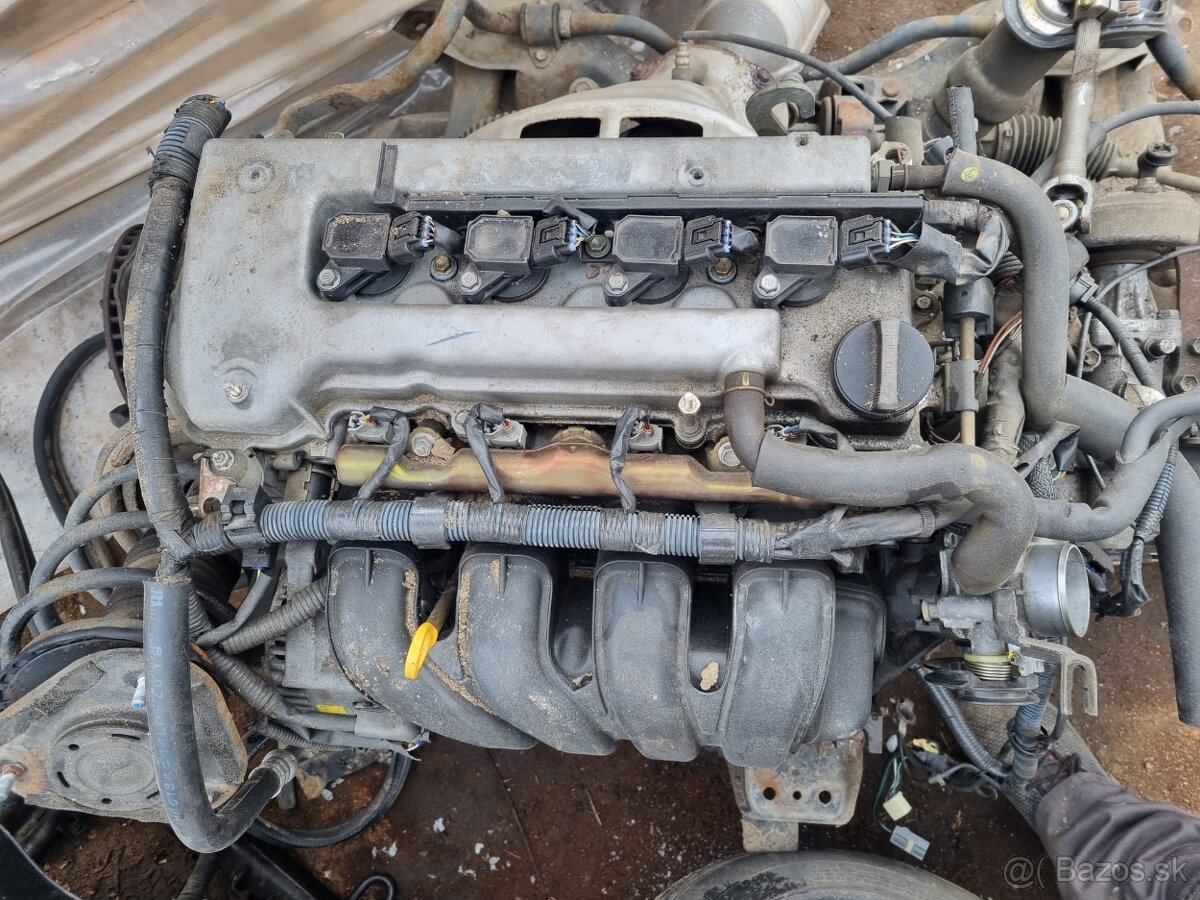 Toyota 1.6vvti,81kw,05,3ZZ-FE,motor