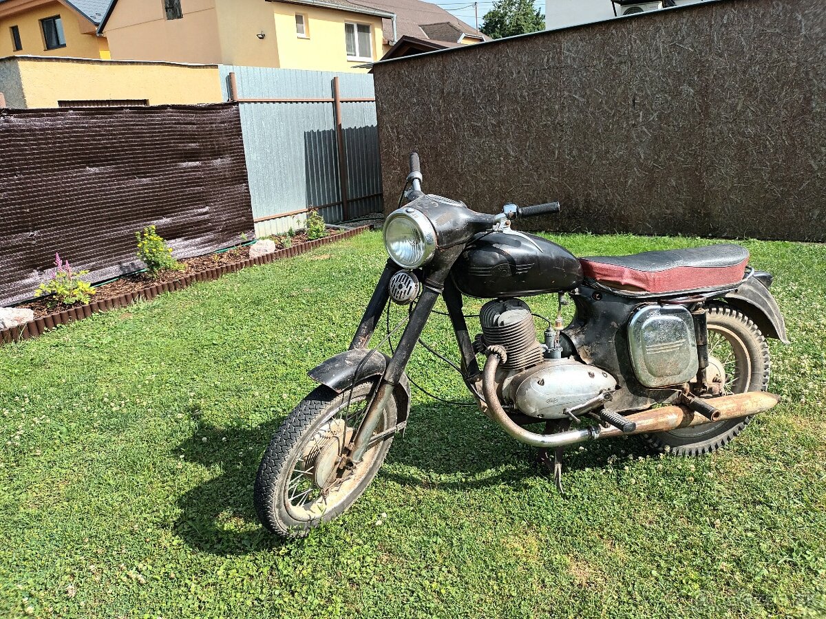 Jawa 250