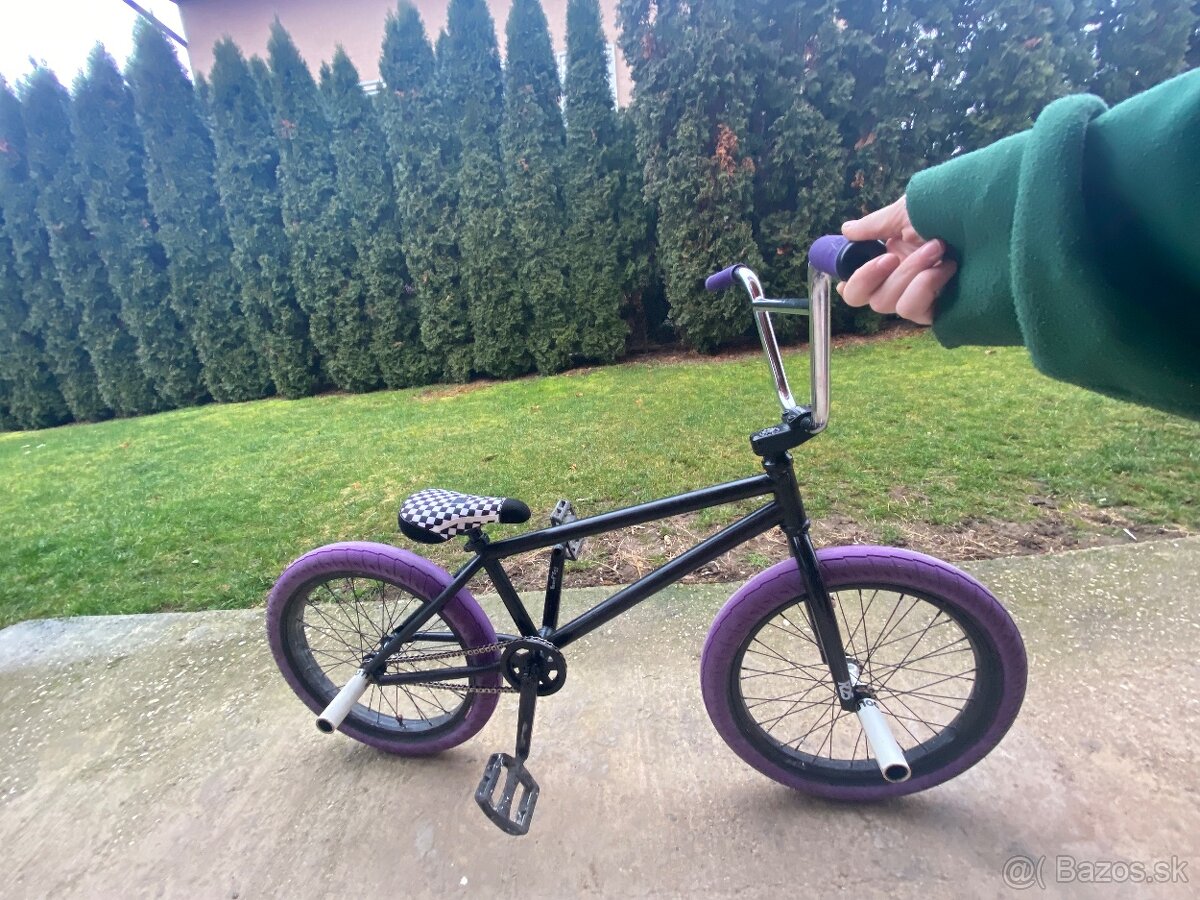 Bmx vyskladaná