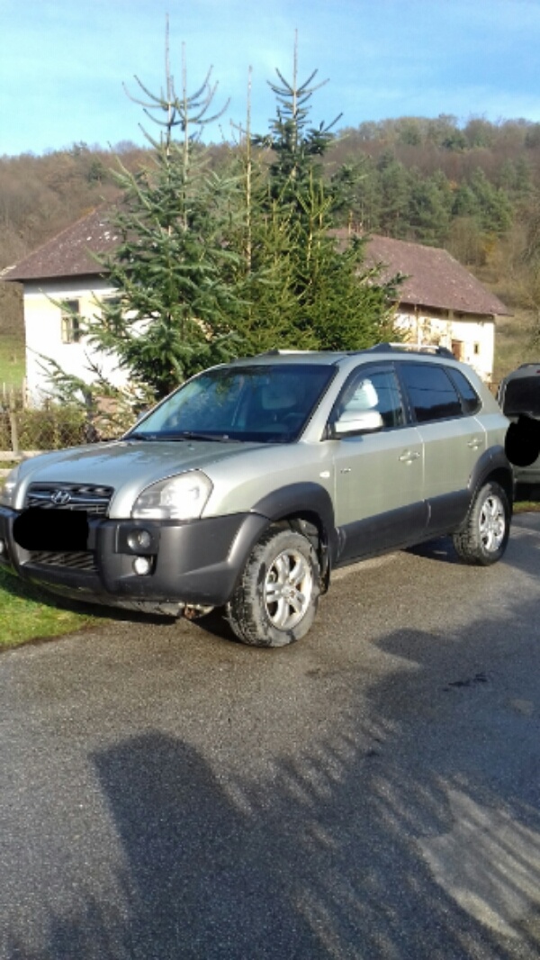 Tucson 4x4 benzín+LPG 2006