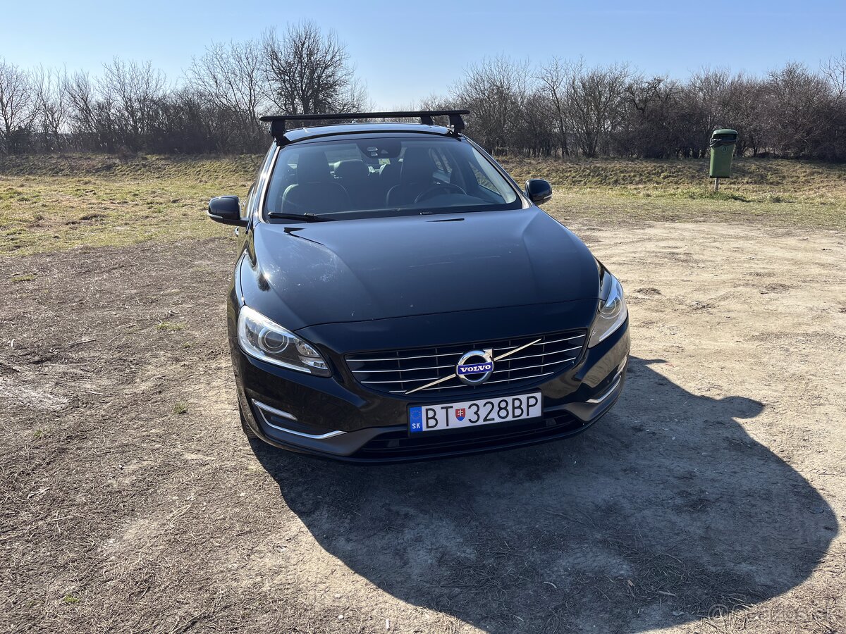 Volvo S60 Summum D4 - rv.2017 - 133KW- nezávislé kúrenie