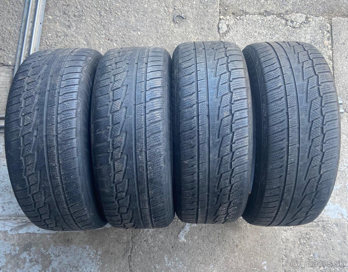 Predam 4ks zimne pneu 225/55 R17 Matador SibirSnow