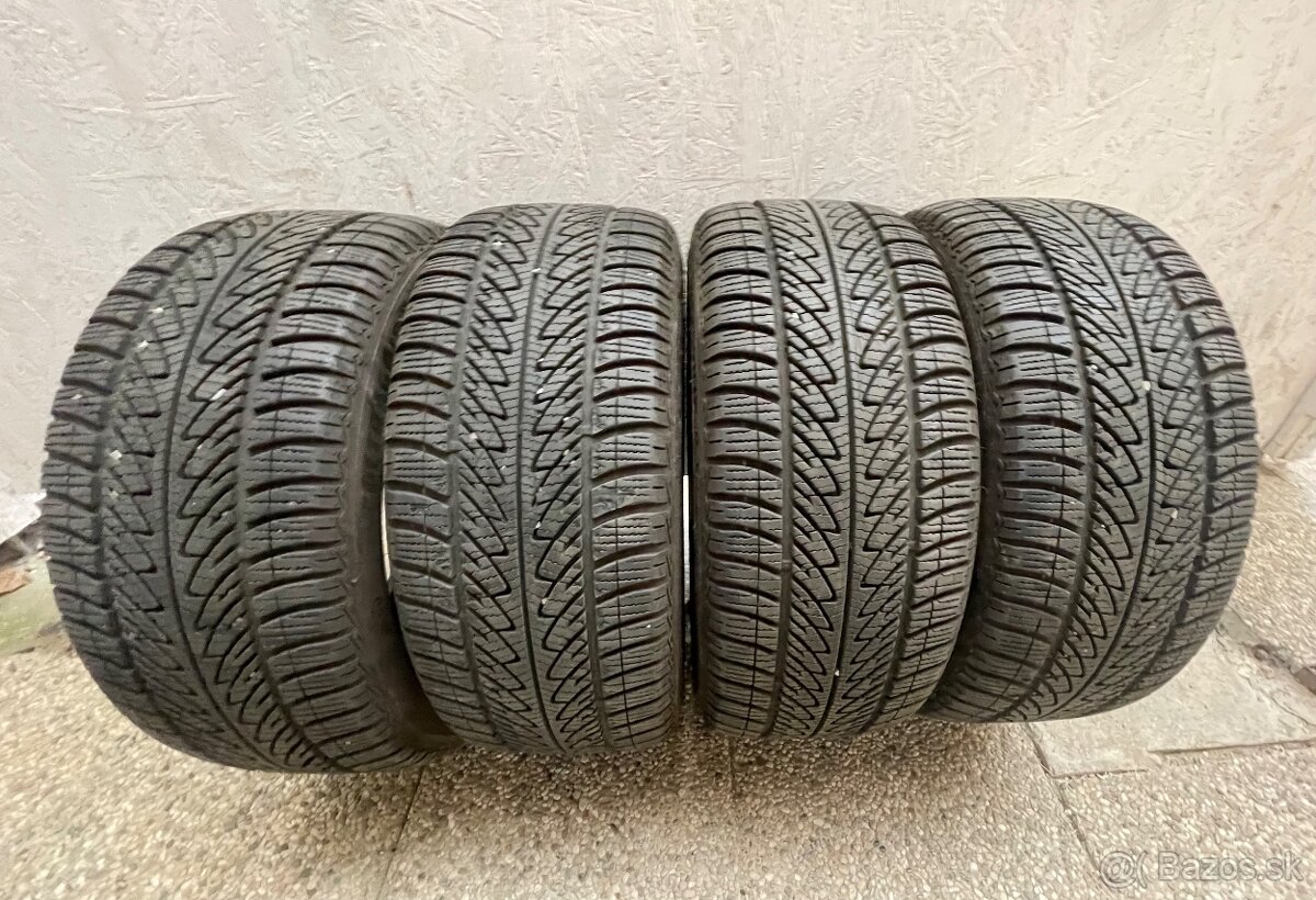 Goodyear 225/40R18 - zimne