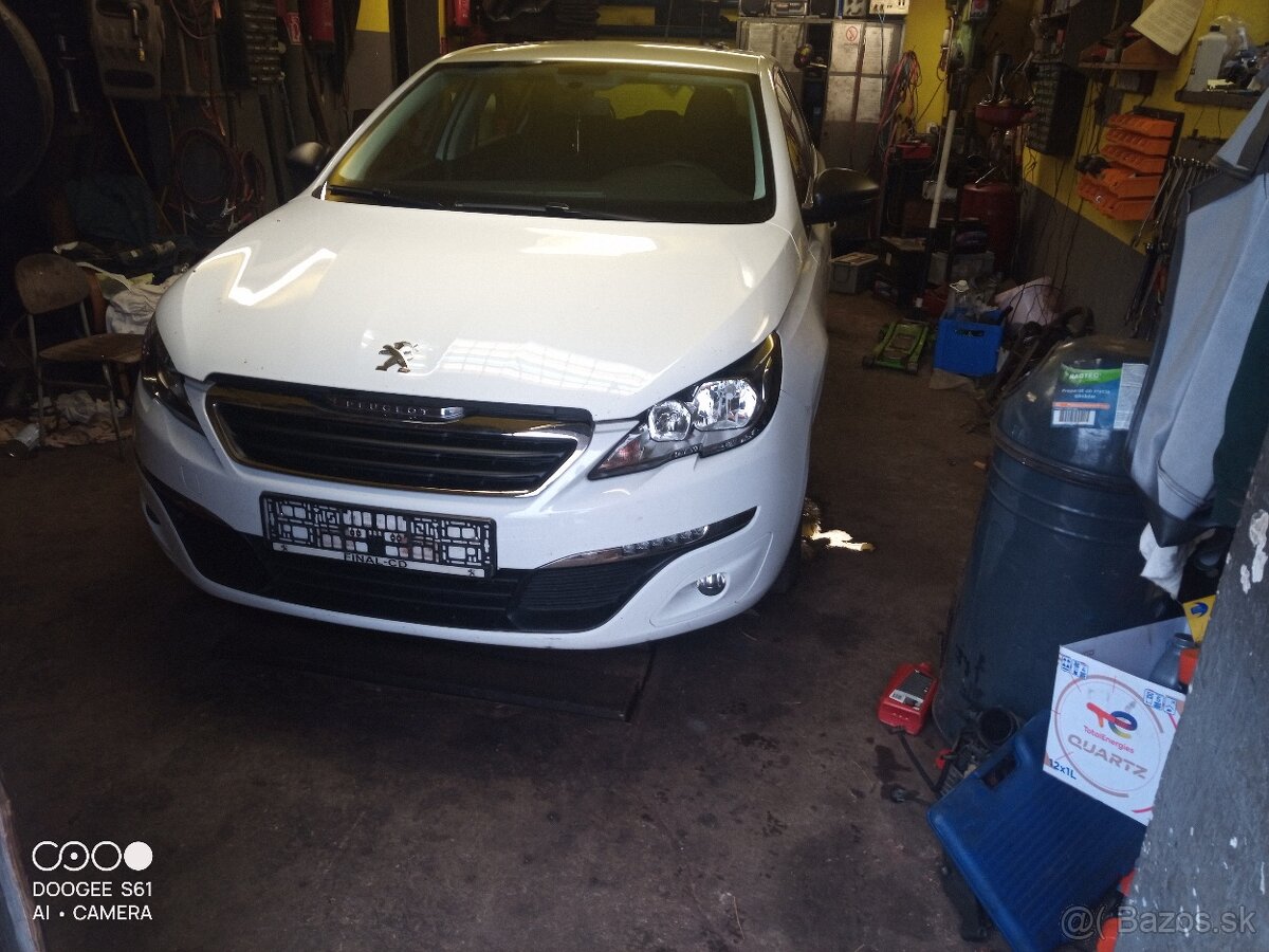 Peugeot 308