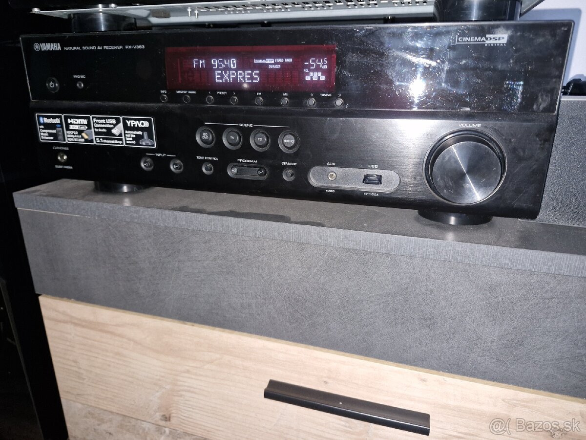 Yamaha RX-V383 5.1 AV Receiver+Yamaha 
ns-f150