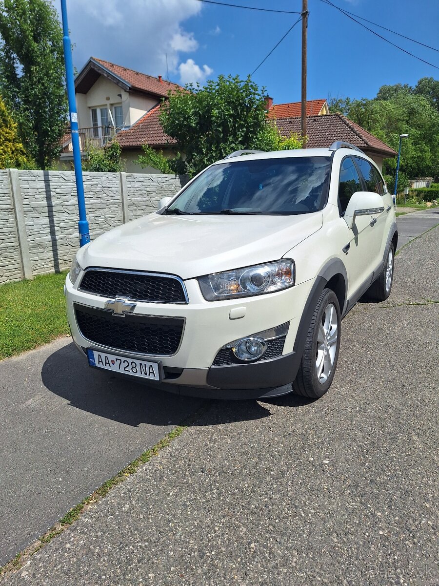 Predám Chevrolet captiva 2.2 135 kw 4x4 Automat