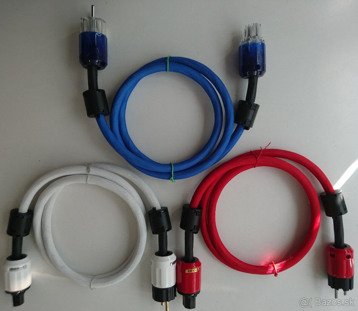 TRICOLOR power cable