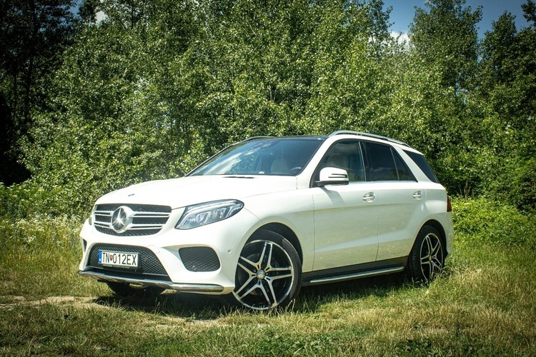 MERCEDES BENZ GLE SUV 350d 4MATIC 2016