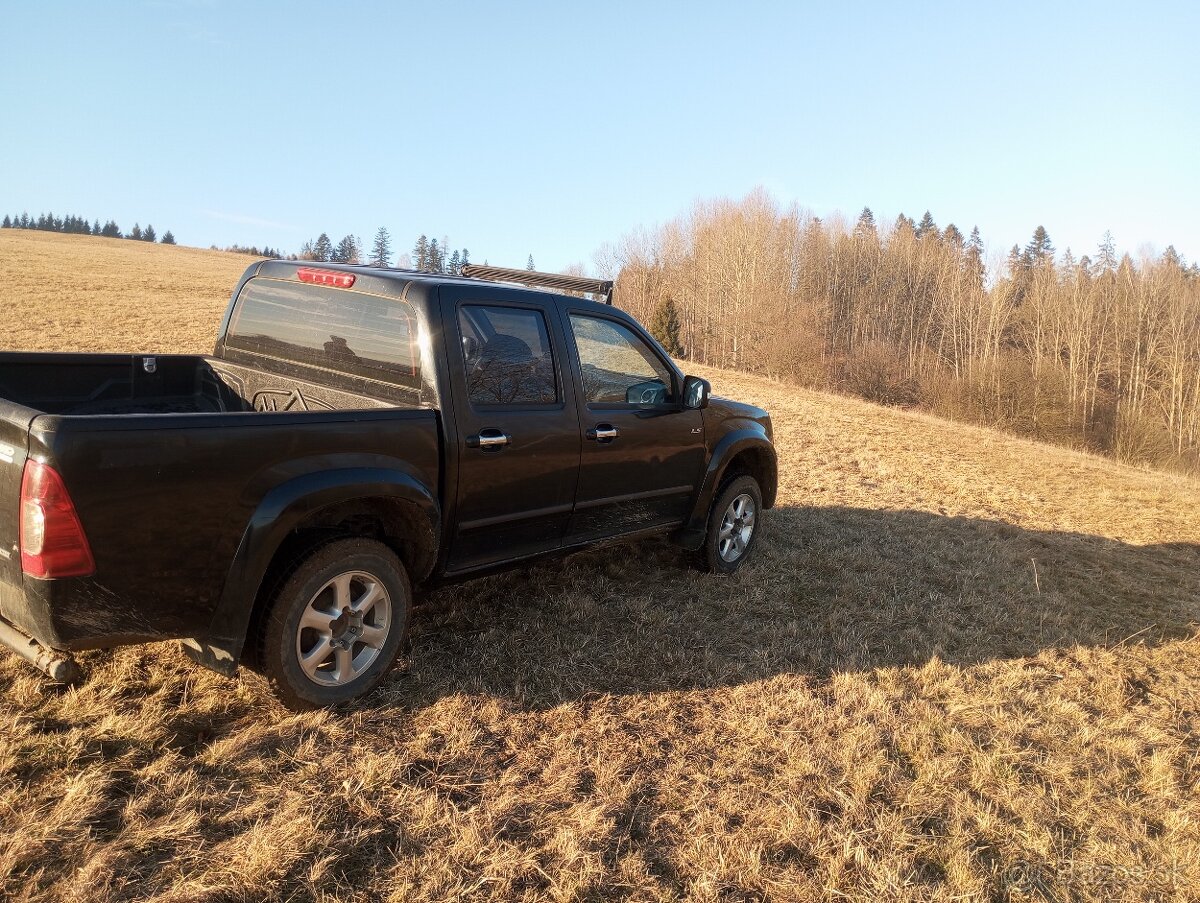 Isuzu D-Max 3.0 120kW 4x4 vo veľmi dobrom stave