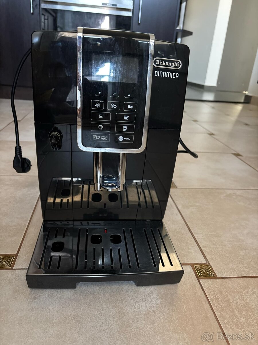 Kávovar Delonghi ECAM 350.55 B Dinamica