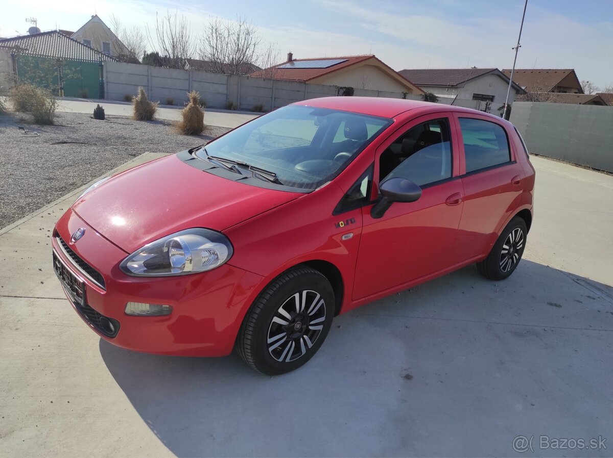 Fiat Punto Young 1.4i 2015