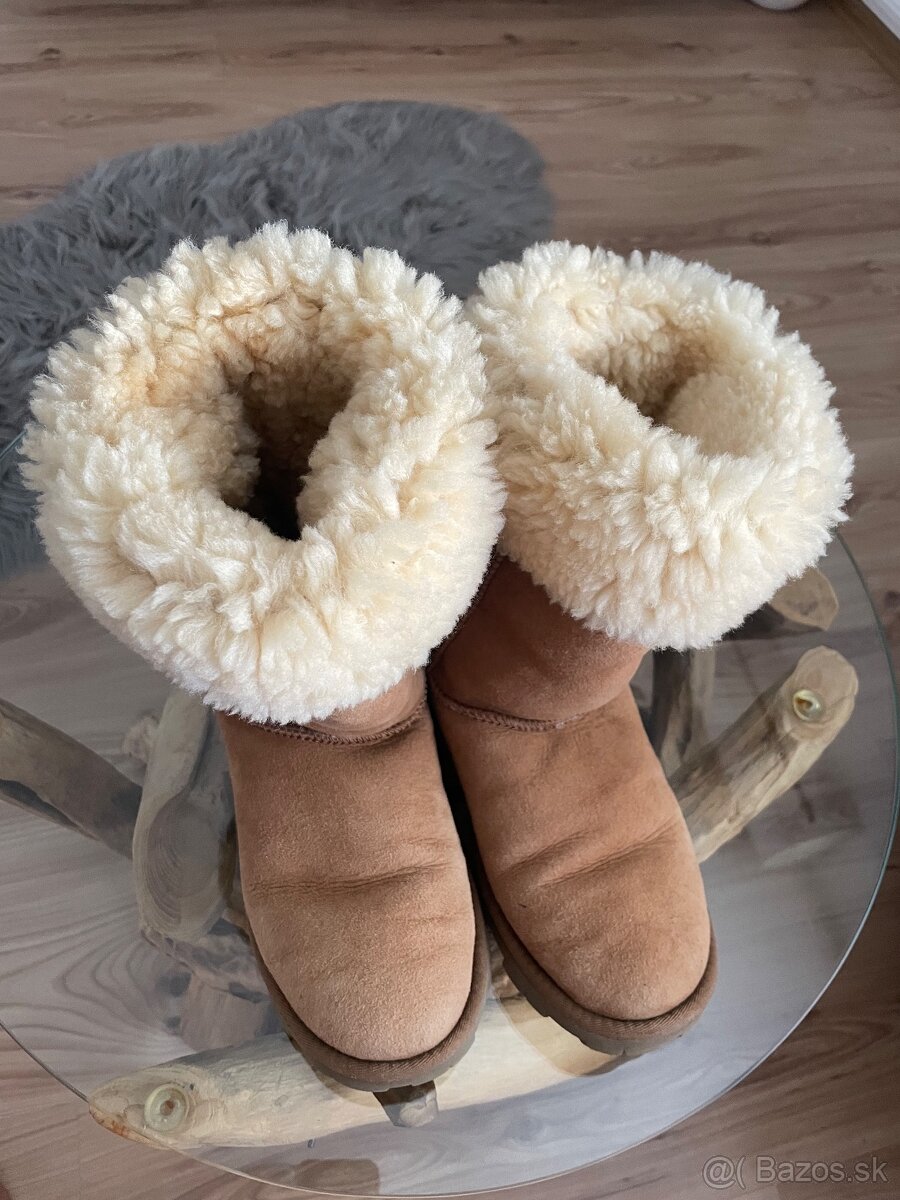 UGG damske čizmy -39