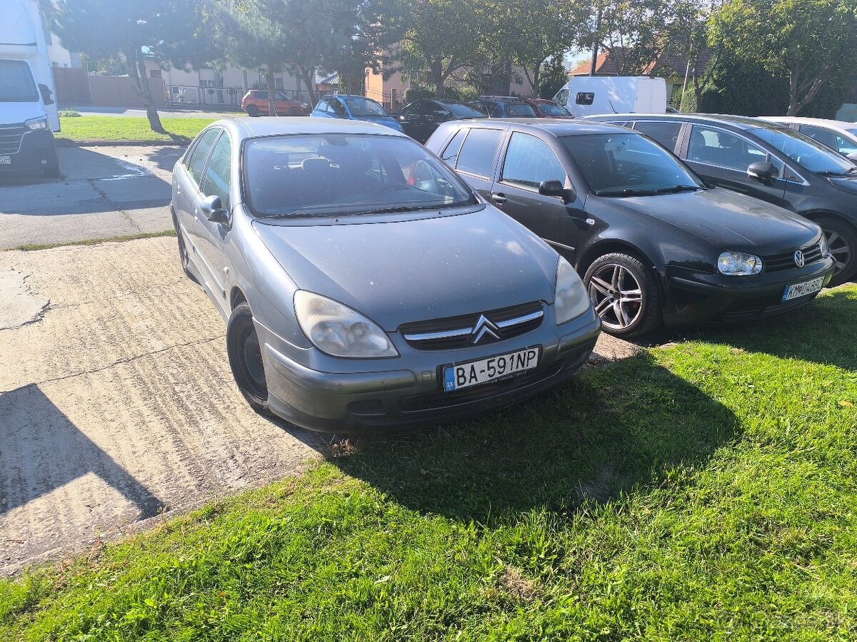 Predám nepojazdny Citroen C5 hdi