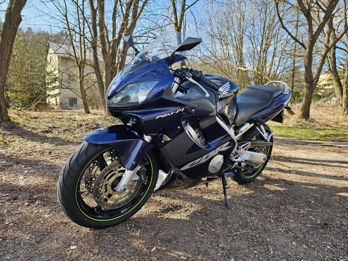 Honda CBR 600 F r.v. 2002