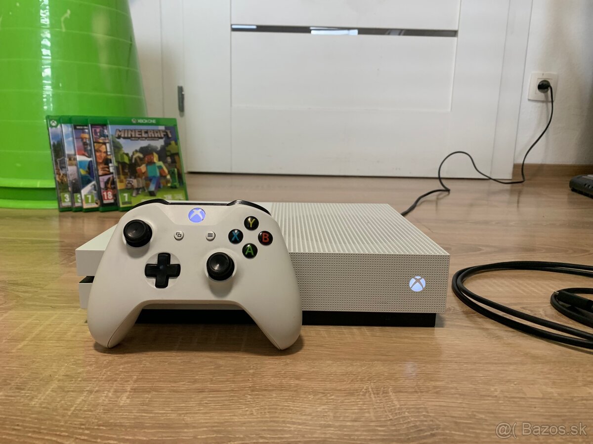 Predám Xbox One S 1TB