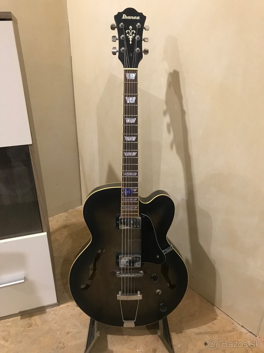 Predam Gitaru Ibanez AF 55