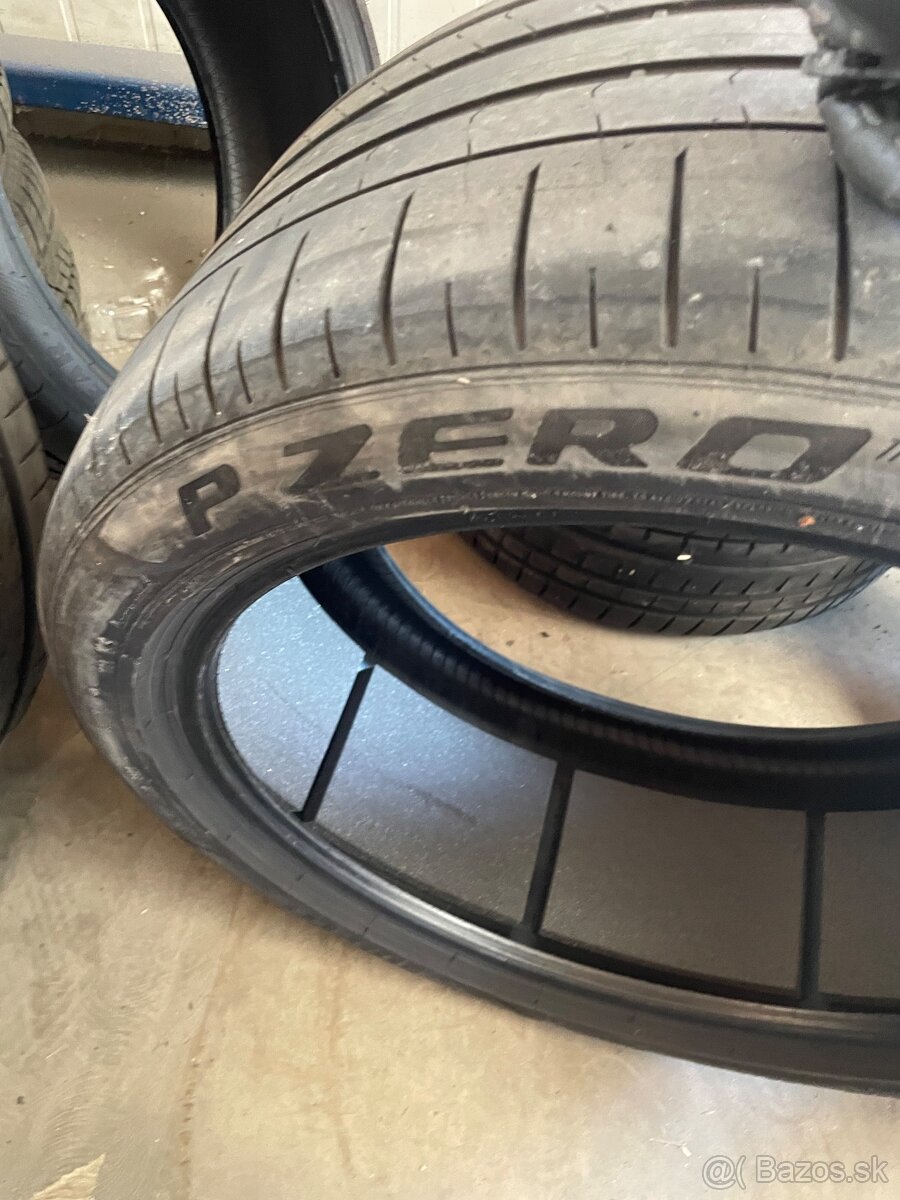 Predám Pirelli P Zero