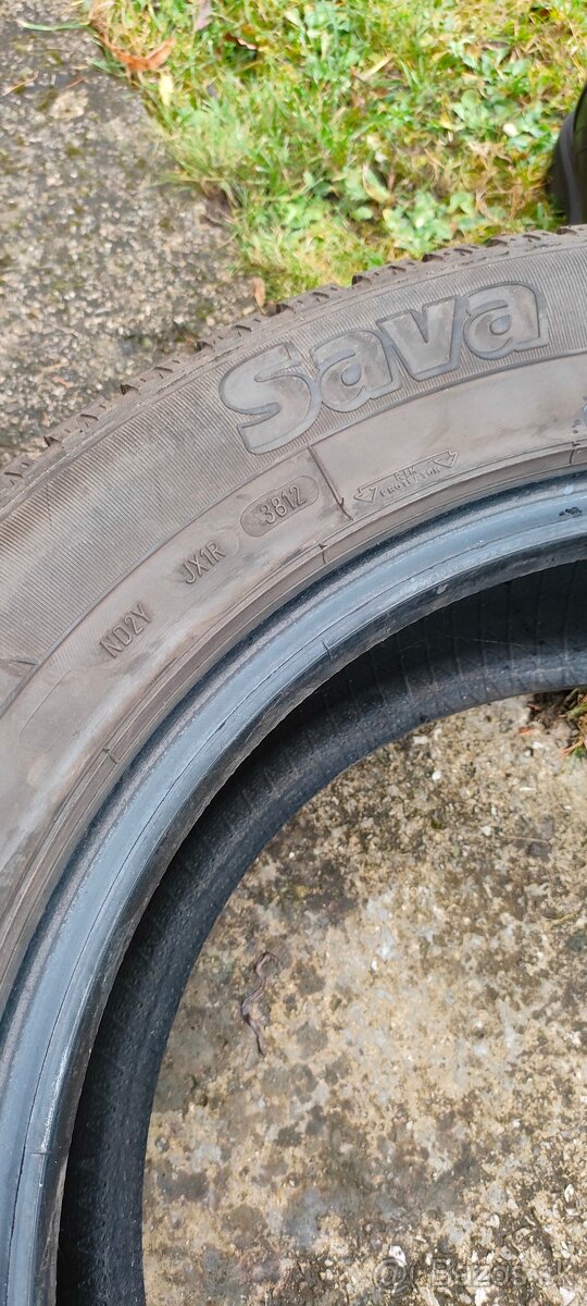 Predám zimné pneu Sava eskimo 225/65r17