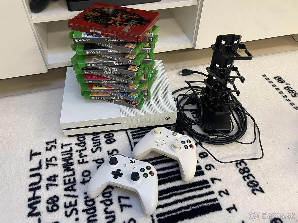 XBOX ONE S 1TB, 2 ovládače, 15 hier