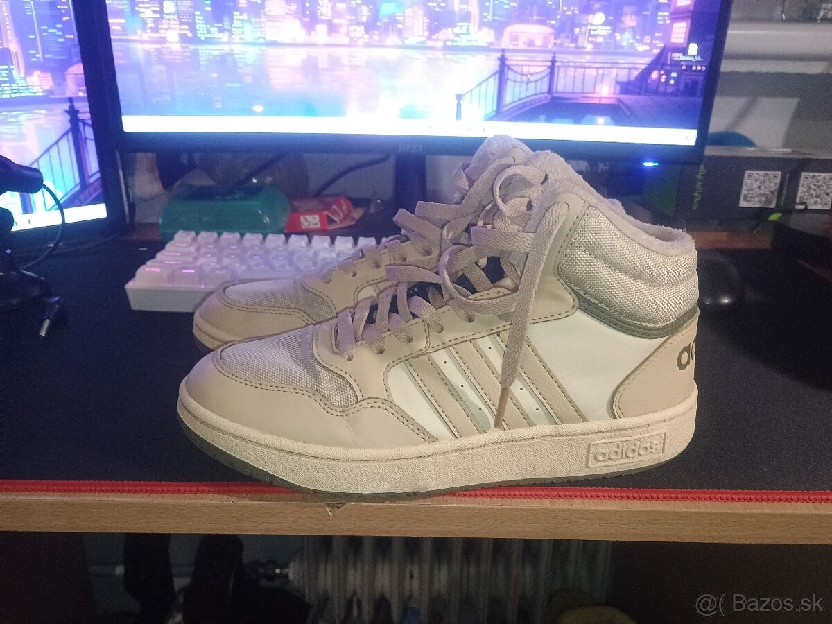 predám topánky adidas 38