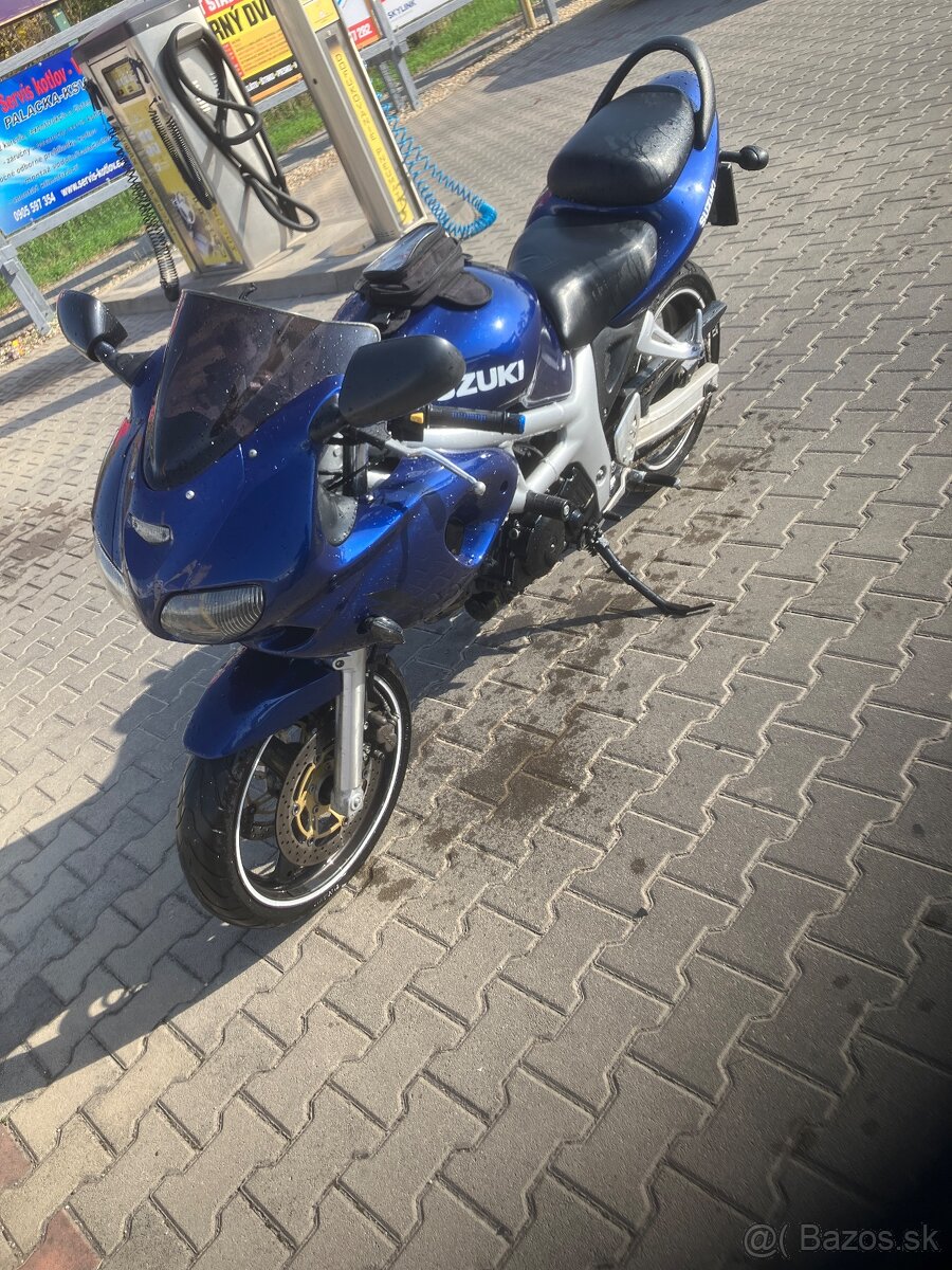 Suzuki sv650