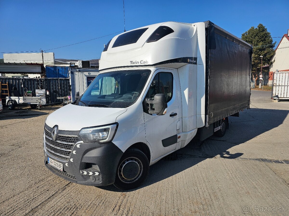 RENAULT MASTER 2.3 DCI 2022 PLACHTA