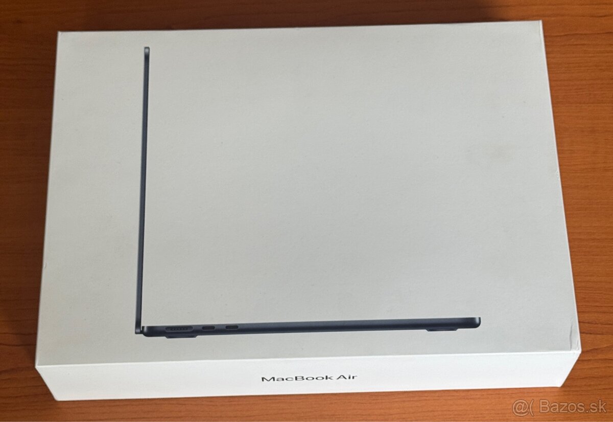 MacBook Air 13 M3 Chip 16/512gb - neodbalený, záruka