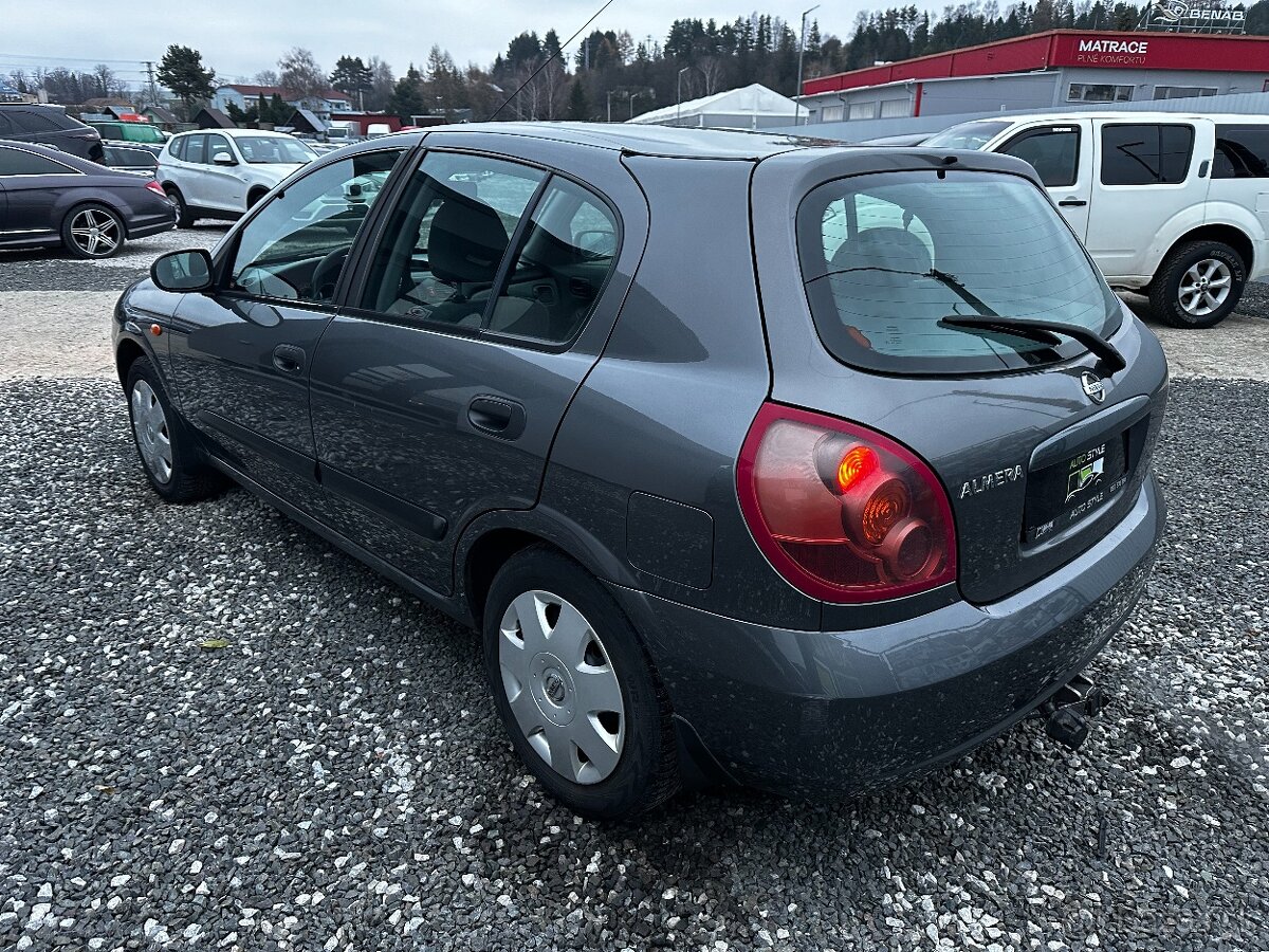 Nissan Almera 1.5 Tekna 4D